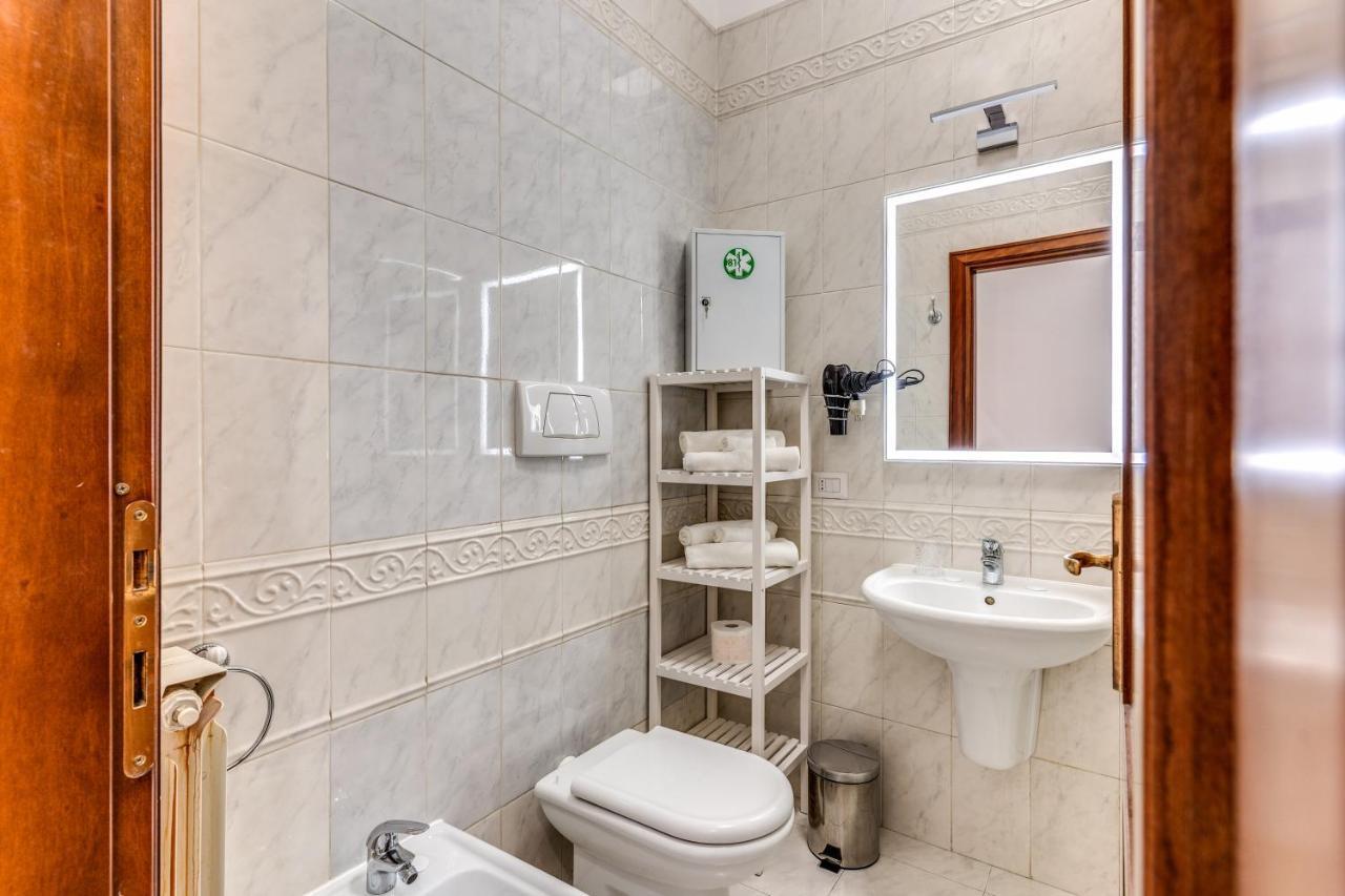 Rhome Colosseum Рим Экстерьер фото